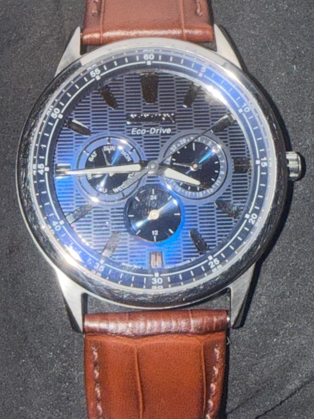 Men’s Citizens Corso Eco drive watch- only worn twice.